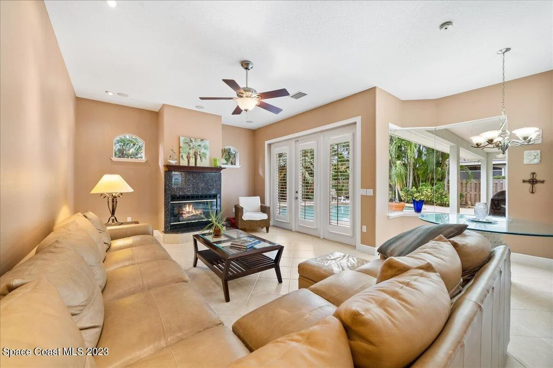 Photo of 373 Flanders Drive