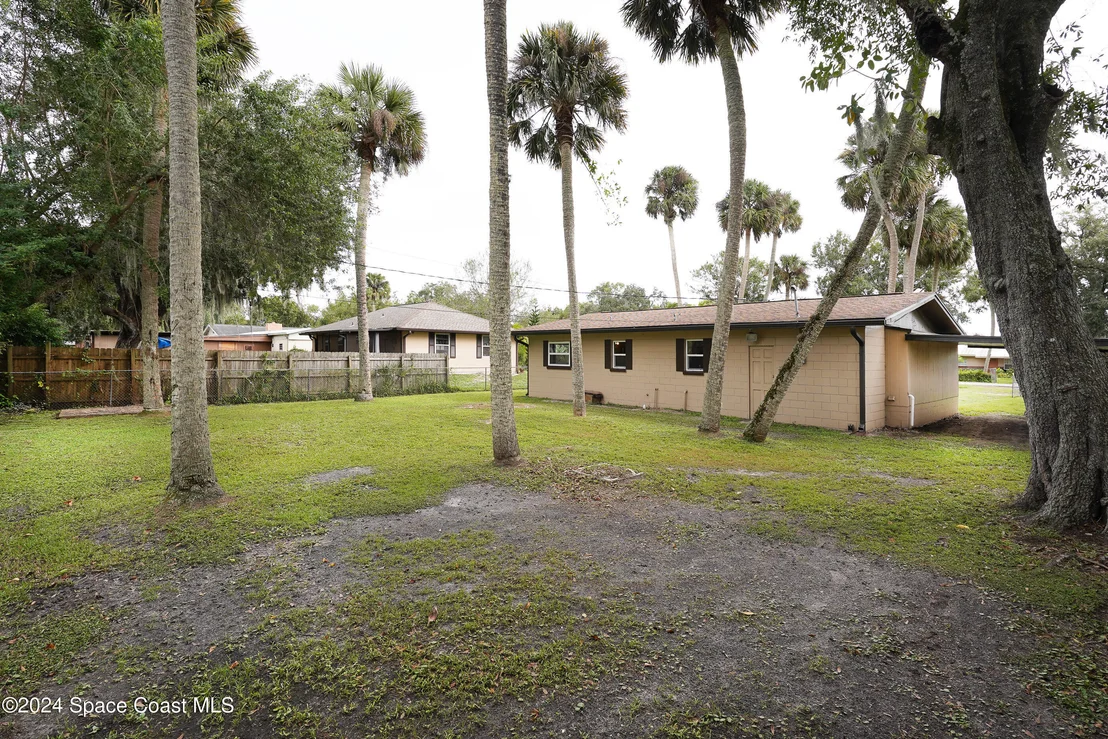 Photo of 2526 Cocoanut Drive