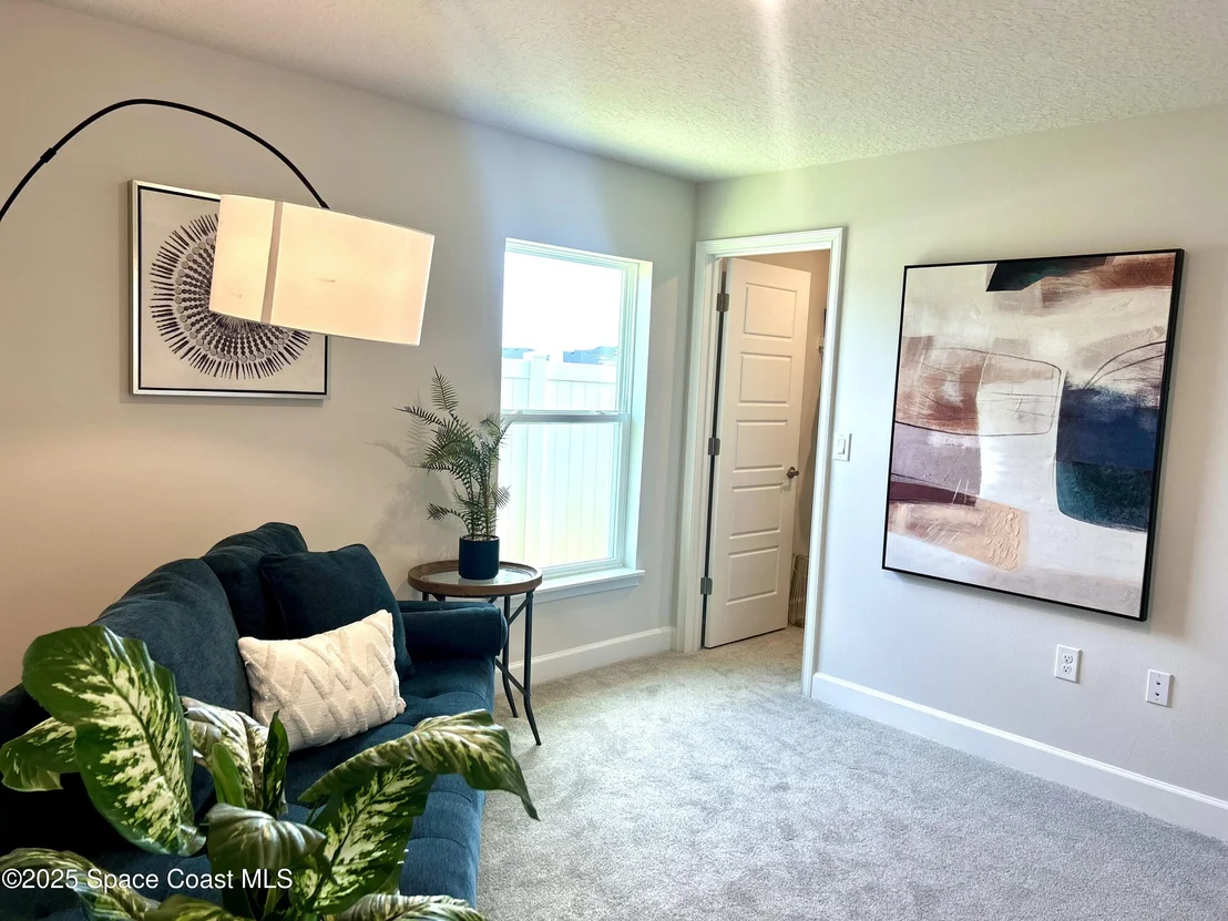 Photo of 1225 Kylar Drive NE