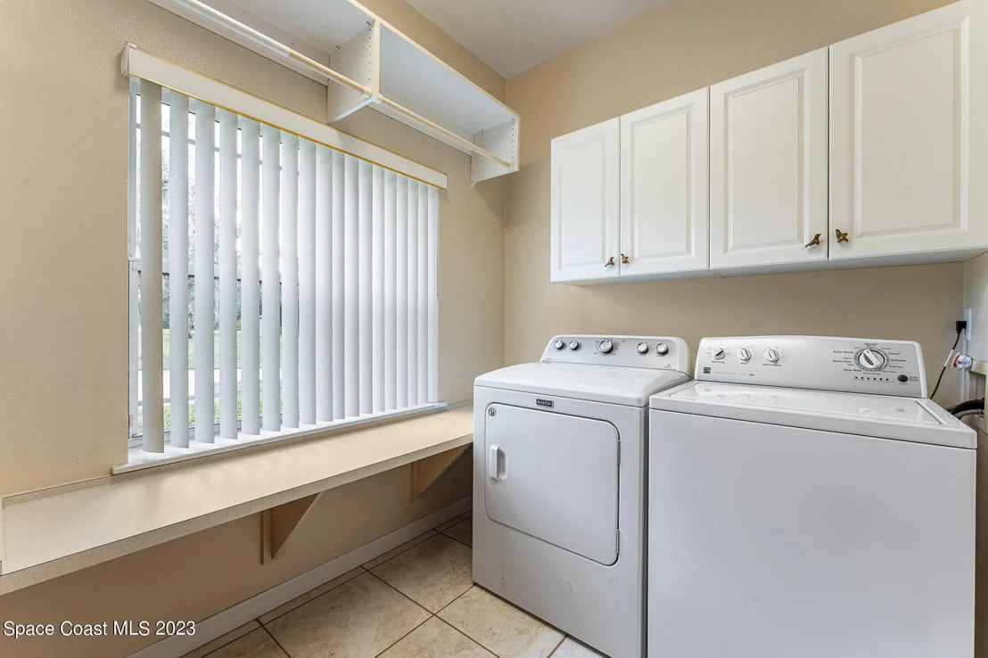 Photo of 927 Iron Bend Trail