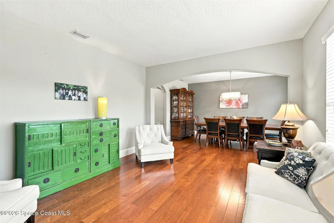 Photo of 1329 Tipperary Drive