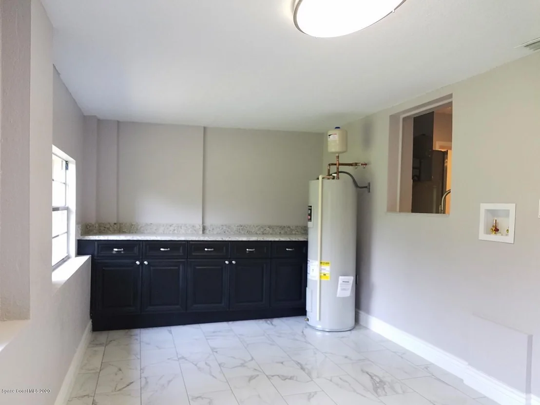 Photo of 5040 Scott Road