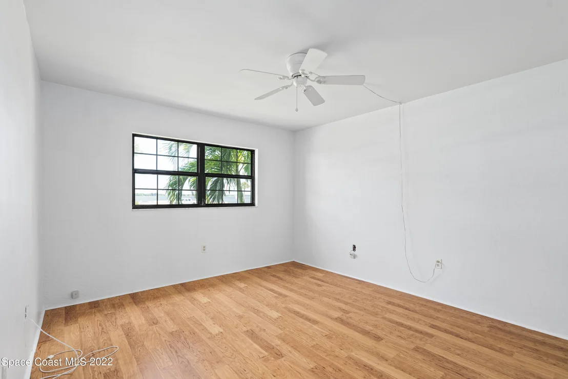 Photo of Unit 102 at 1025 Rockledge Drive