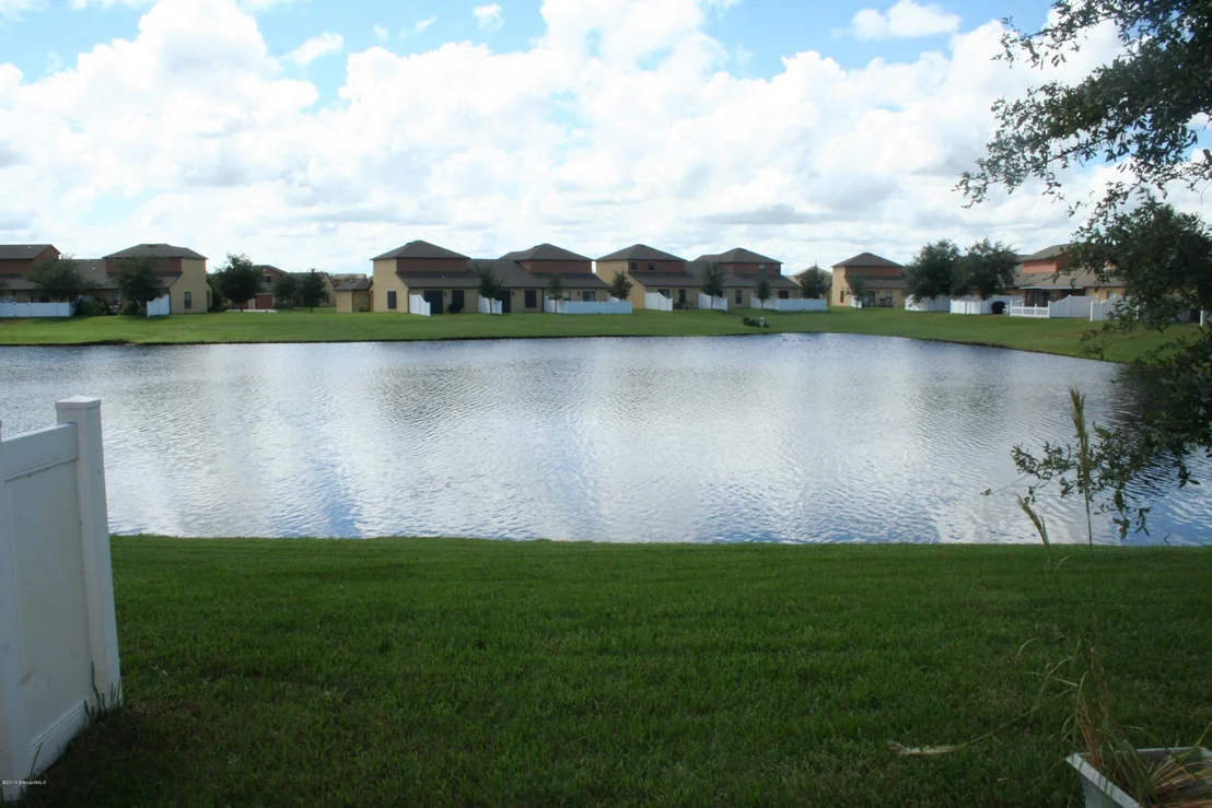Photo of Unit 104 at 835 Luminary Circle