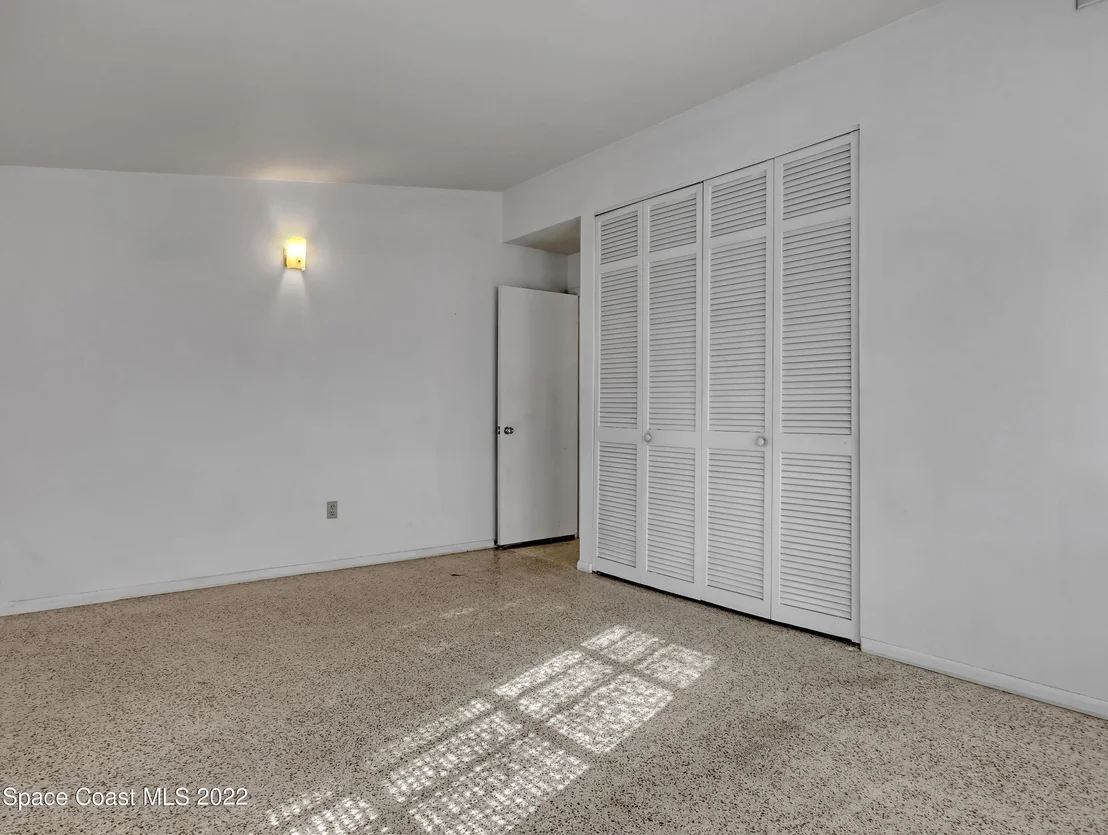 Photo of 1079 Cable Lane NE