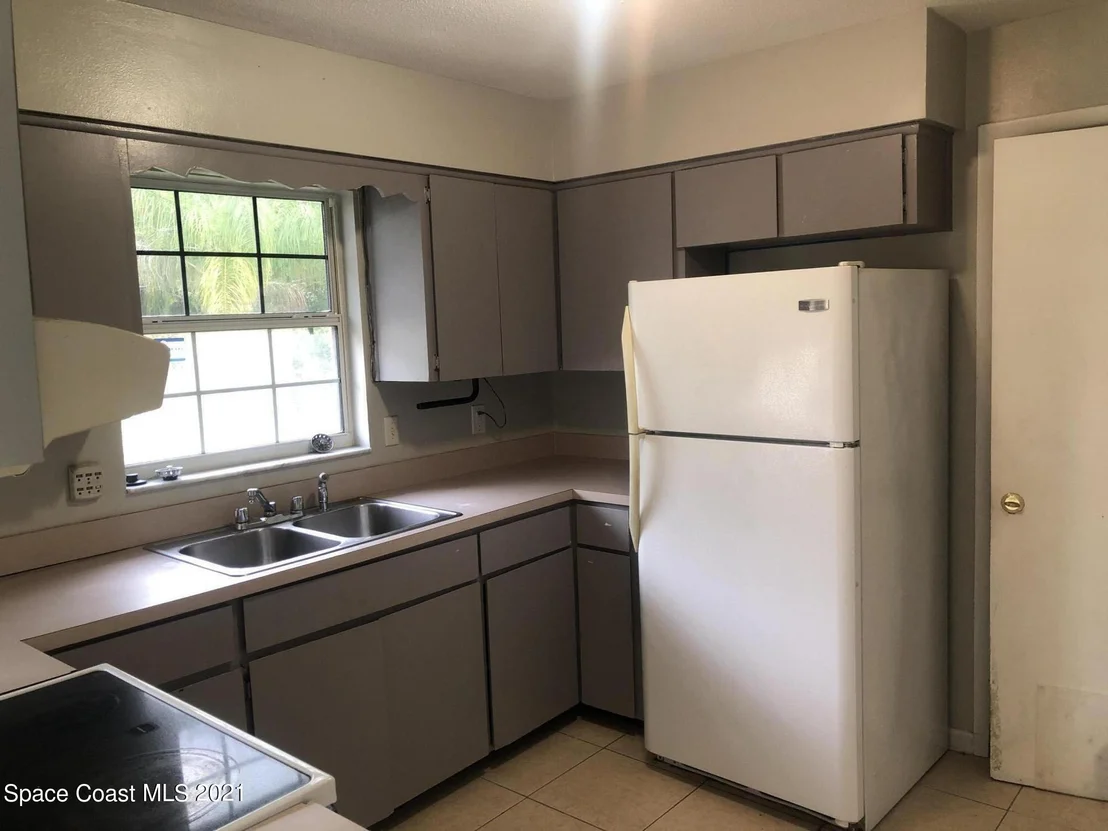 Photo of 2901 Shepard Drive