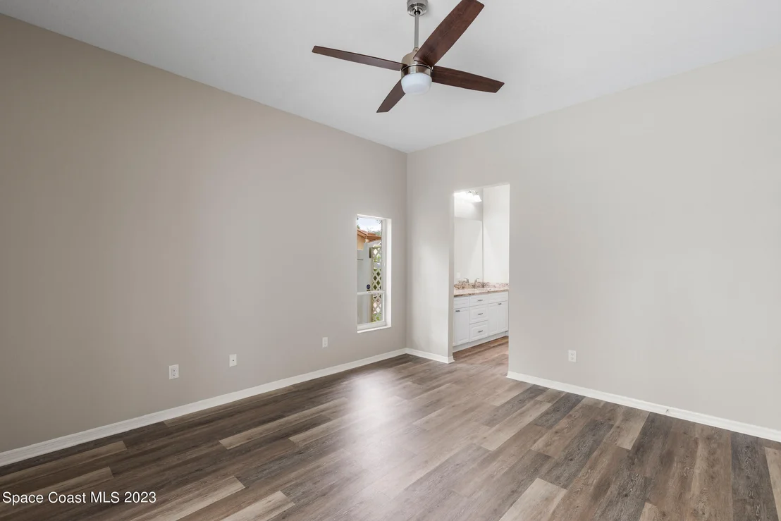 Photo of 1030 Pelican Lane