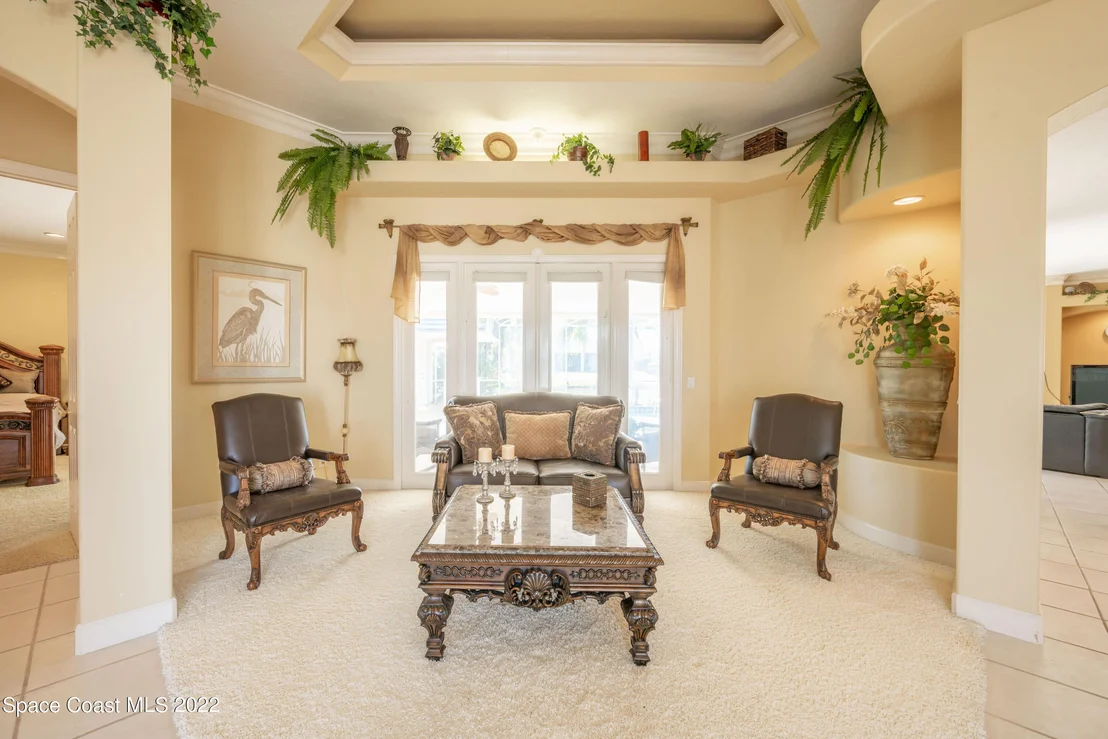 Photo of 981 Stratford Place
