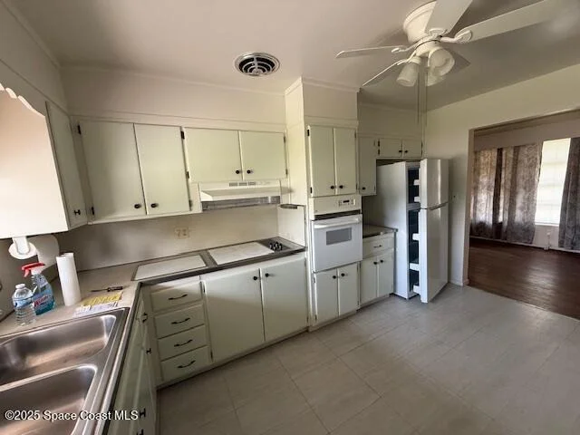 Photo of 1325 Sun Circle W