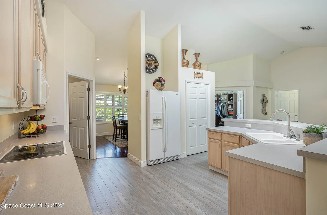Photo of 285 Carmel Drive