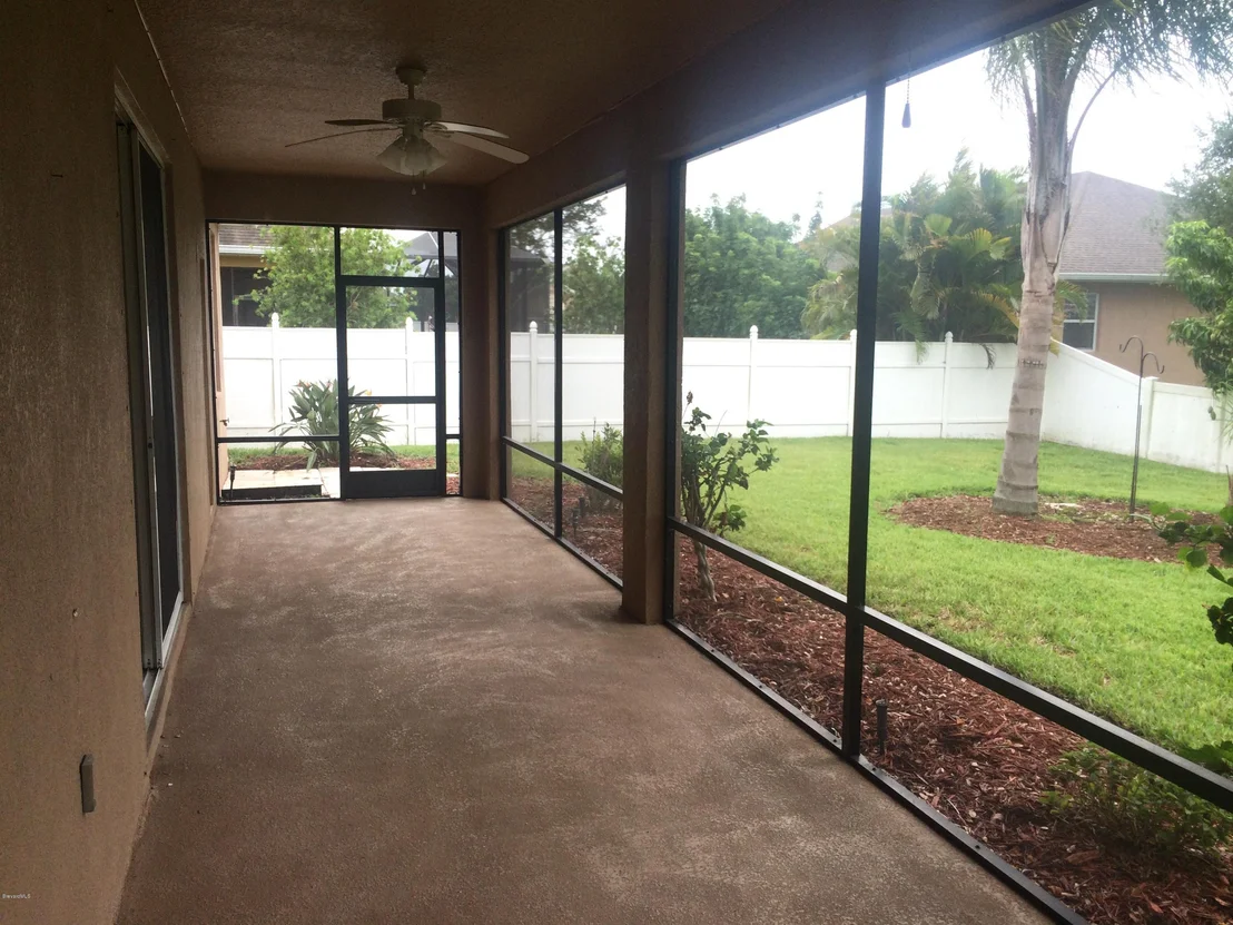 Photo of 1501 Bridgeport Circle