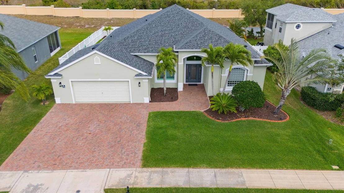 Photo of 4370 Chardonnay Drive