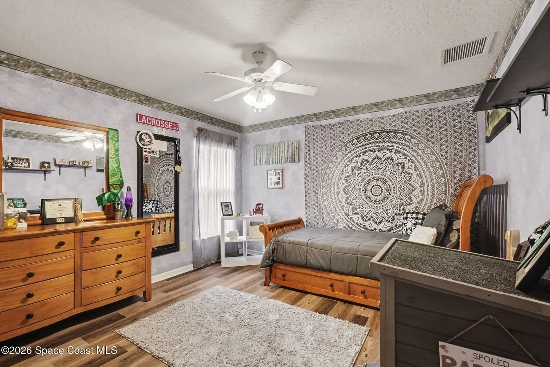 Photo of 1493 Old Millpond Road