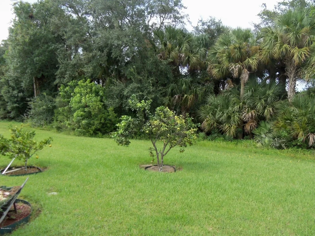 Photo of 475 Outer Drive