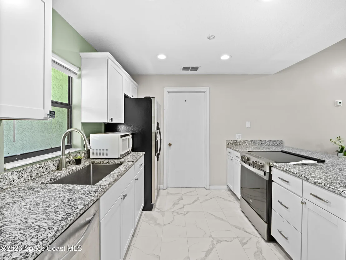 Photo of 192 Cinnamon Bay Lane