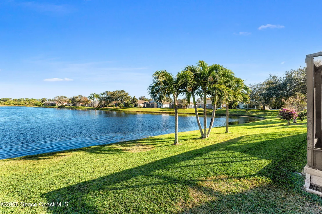 Photo of 580 Wickham Lakes Drive