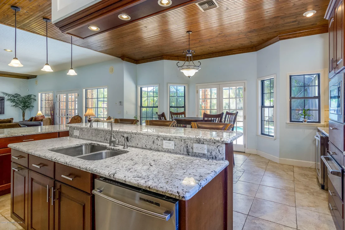 Photo of 3905 Hidden Oaks Lane