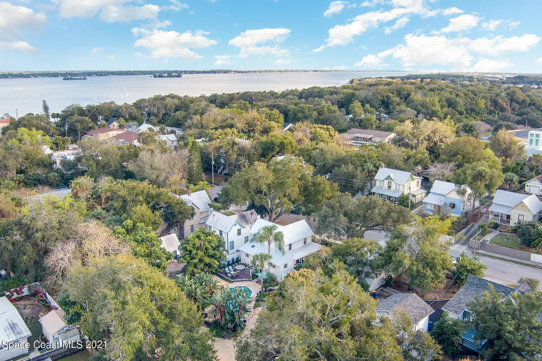 Photo of 40 Barton Avenue