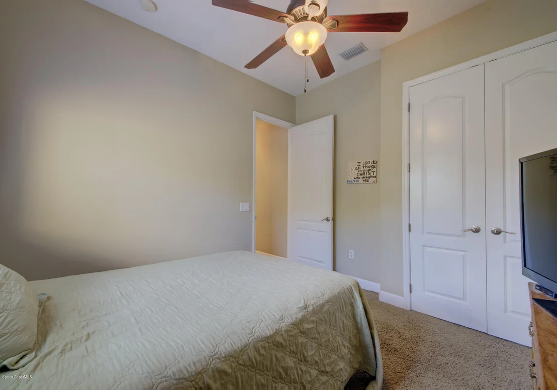 Photo of 5890 Rusack Drive