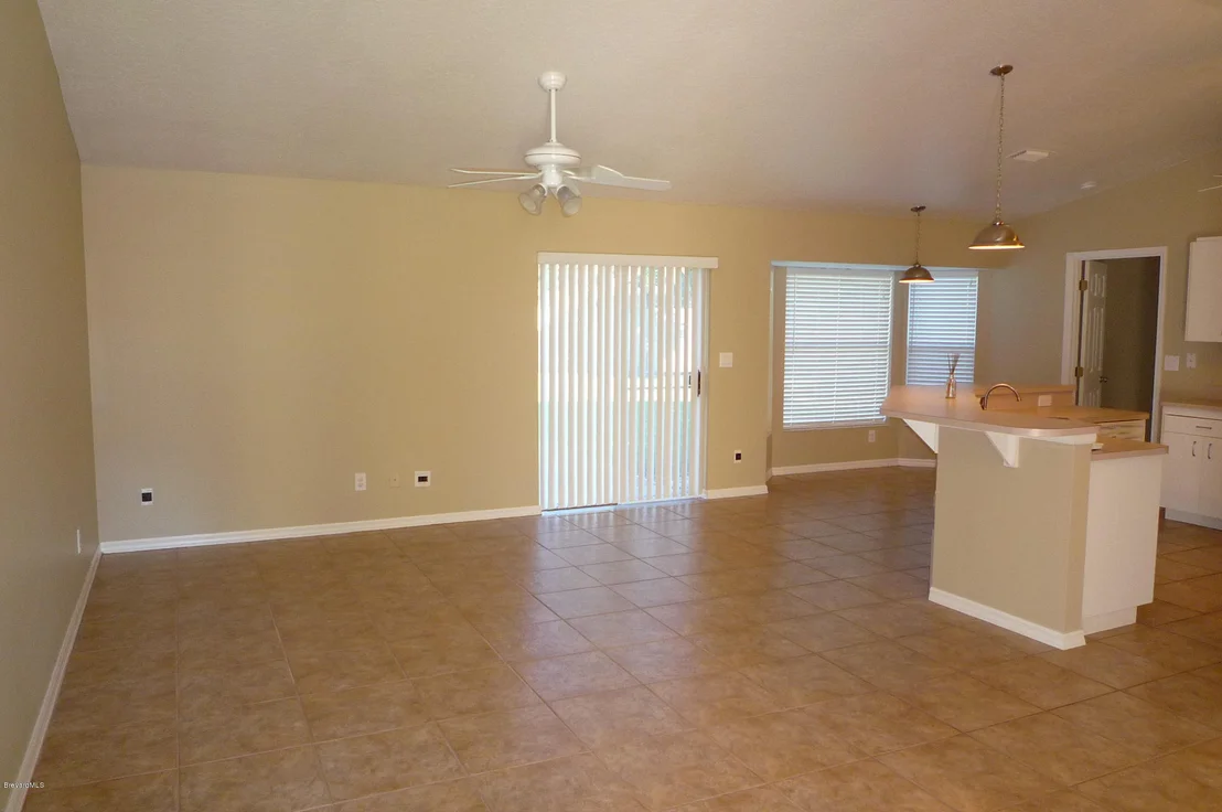 Photo of 2464 Wolf Creek Drive