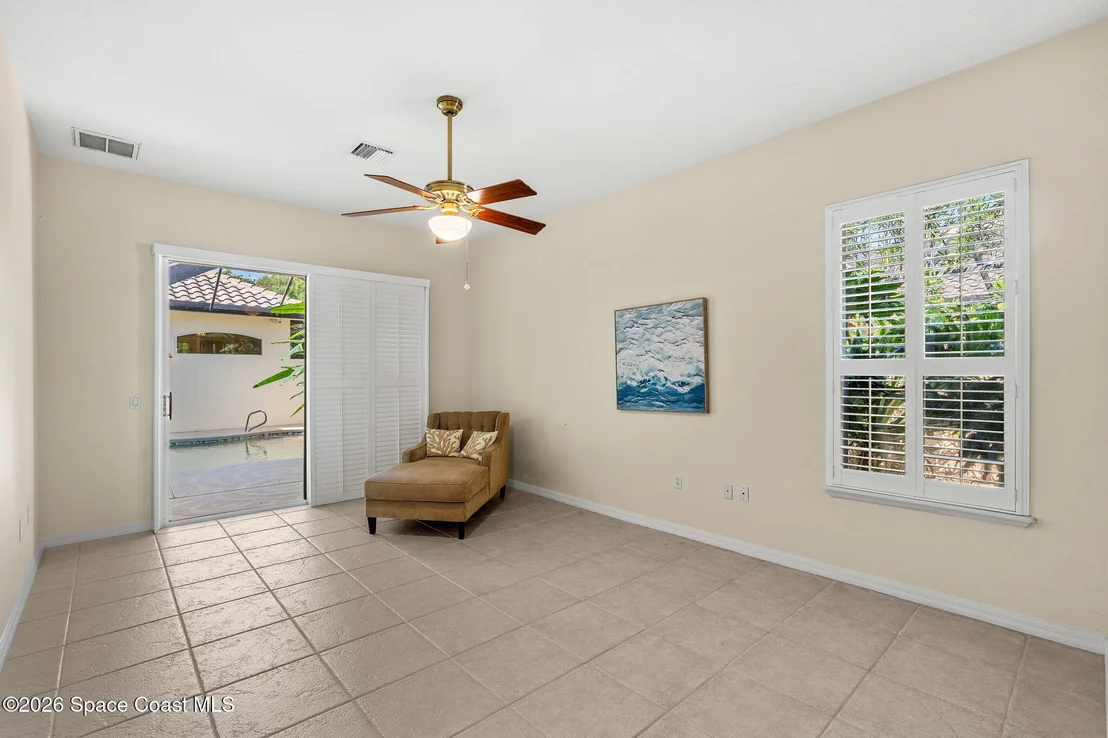 Photo of 162 Whaler Drive