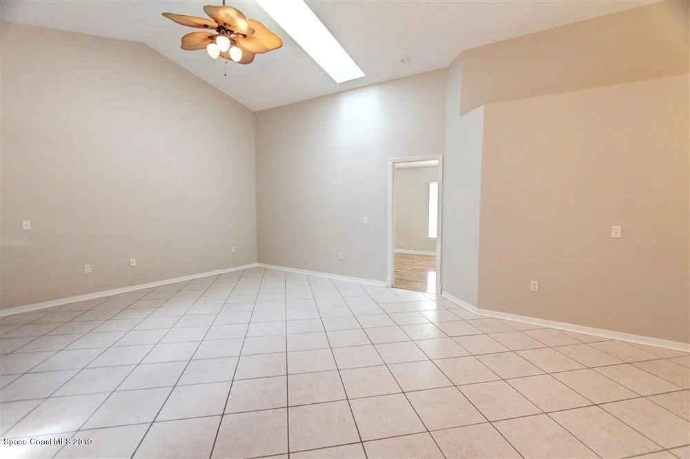 Photo of 1473 Crane Creek Boulevard