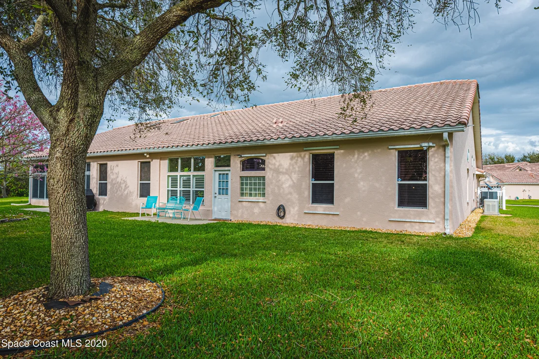 Photo of 338 Renaissance Avenue