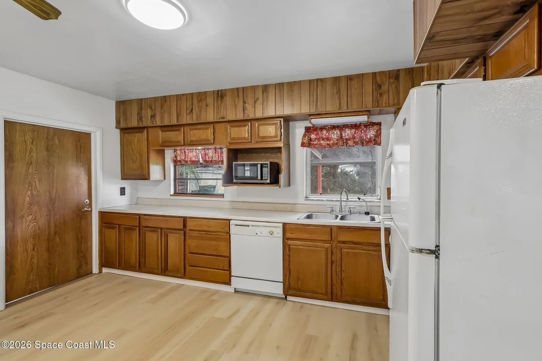 Photo of 230 Gray Road