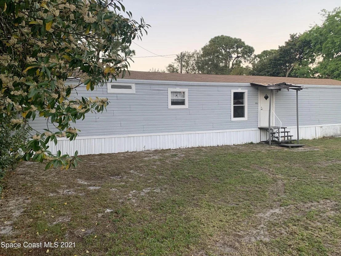 Photo of 322 Booth Street