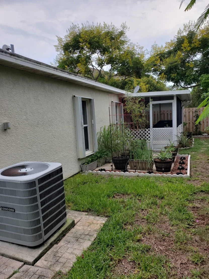 Photo of 2242 N Spring Creek Circle NE