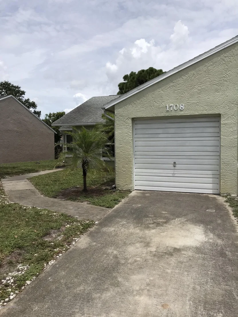 Photo of 1708 Owl Lane