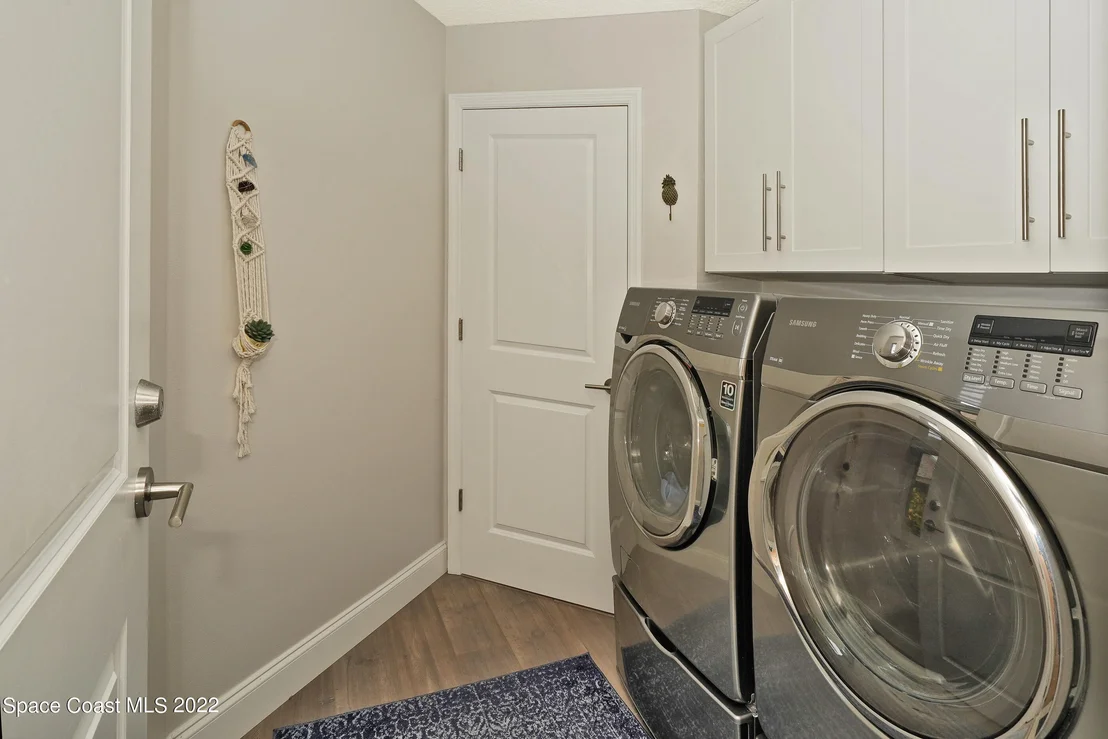 Photo of 3940 Saint Armens Circle