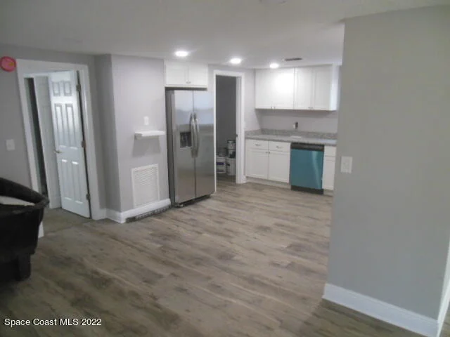 Photo of 335 Maplewood Boulevard