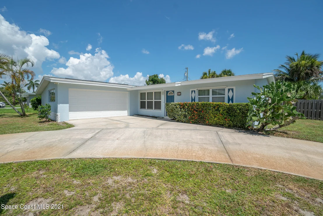 Photo of 360 Willow Drive