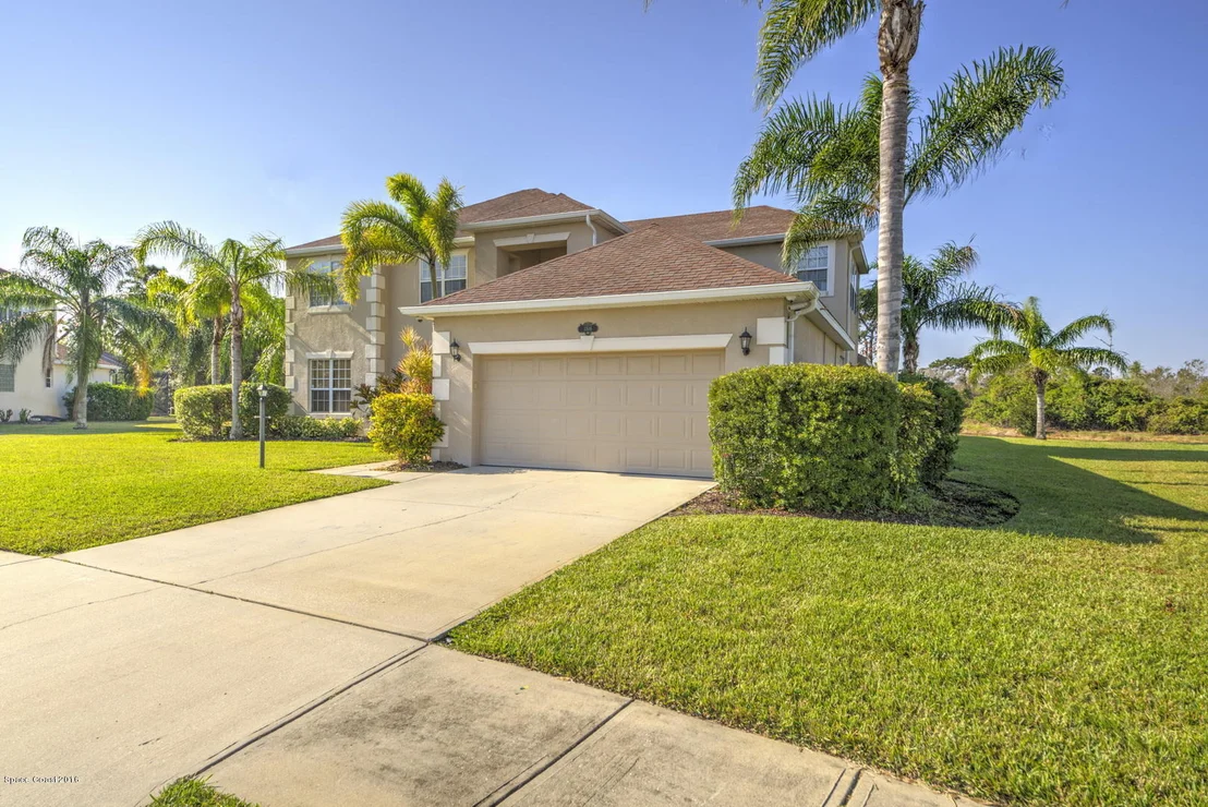 Photo of 3516 Peninsula Circle