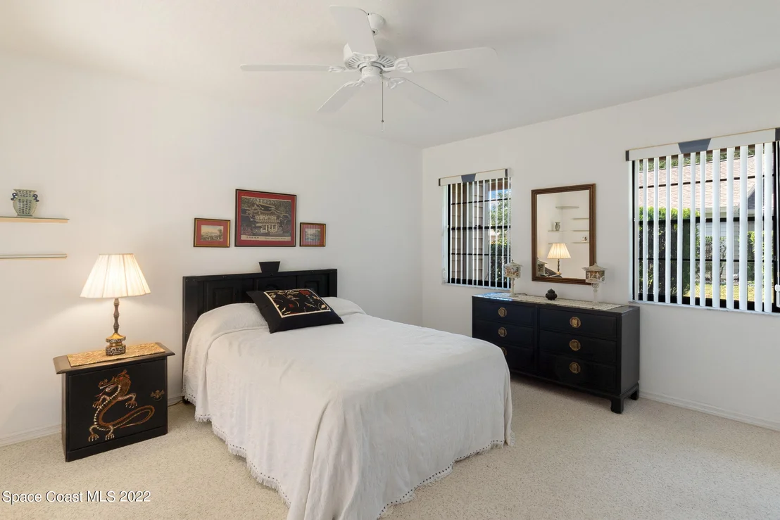 Photo of 914 Ridge Lake Drive