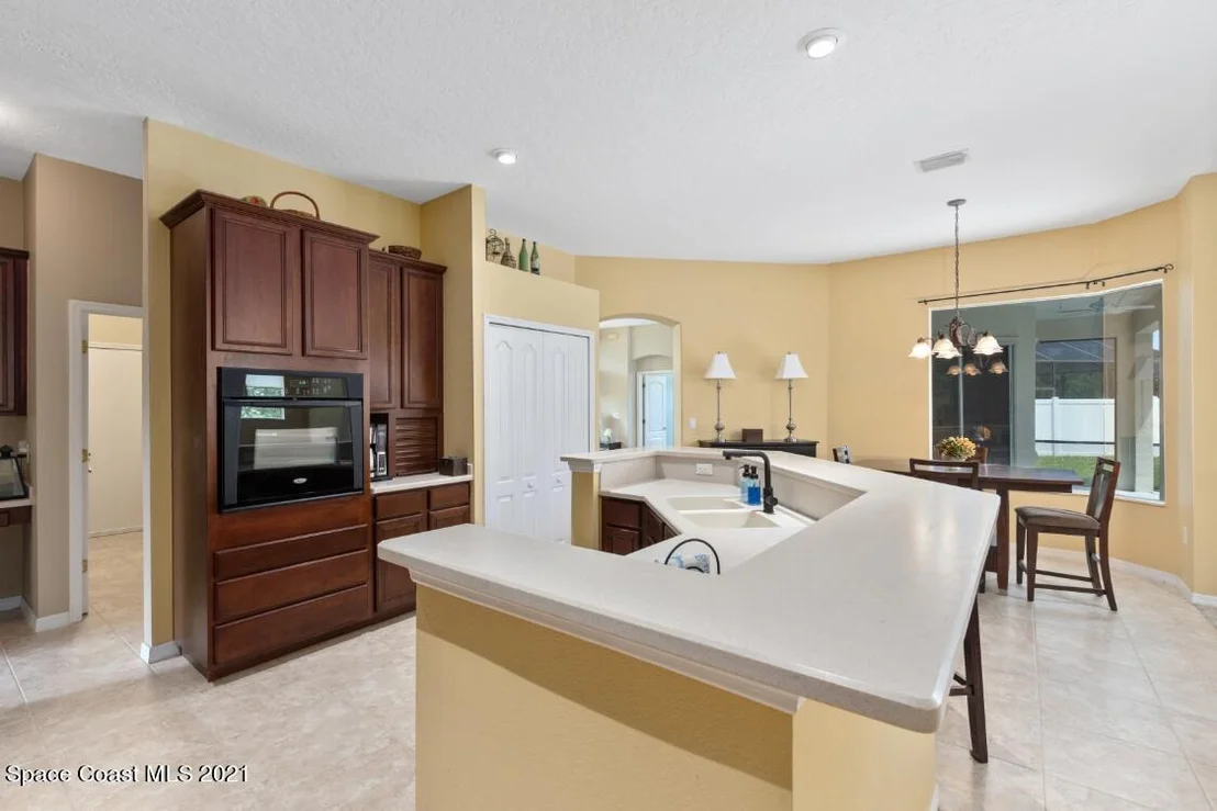 Photo of 4648 Alamanda Drive