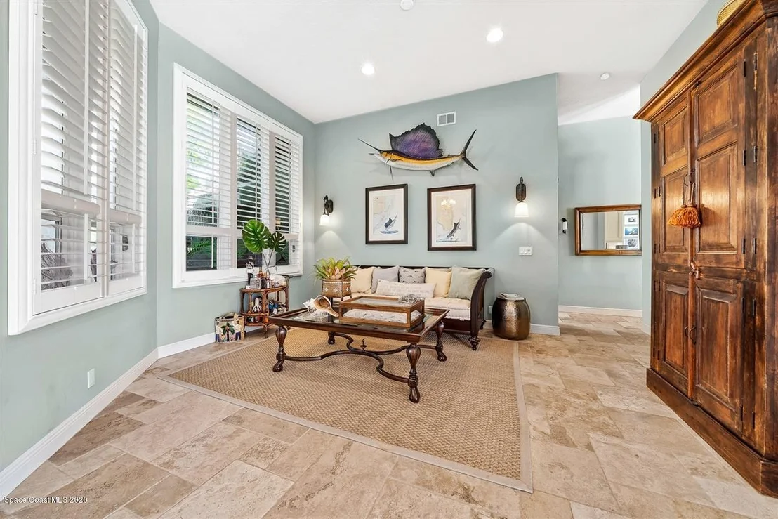 Photo of 840 Peregrine Drive