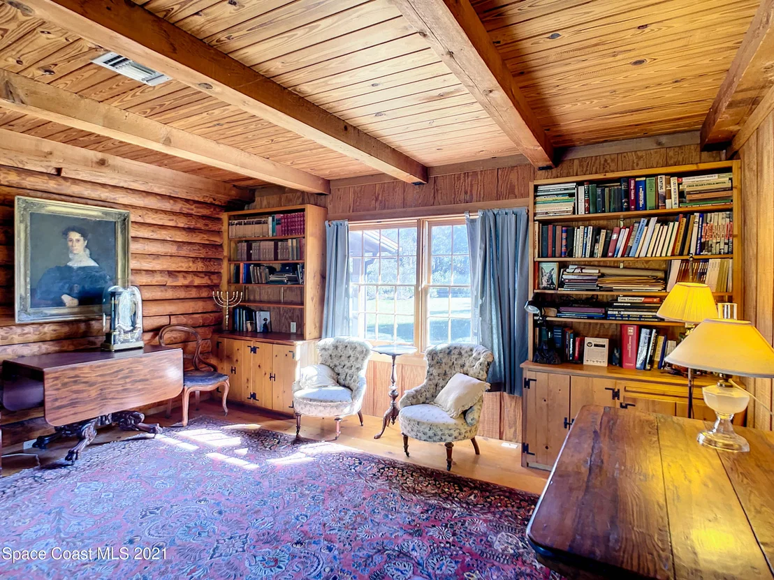 Photo of 4340 Burkholm Road