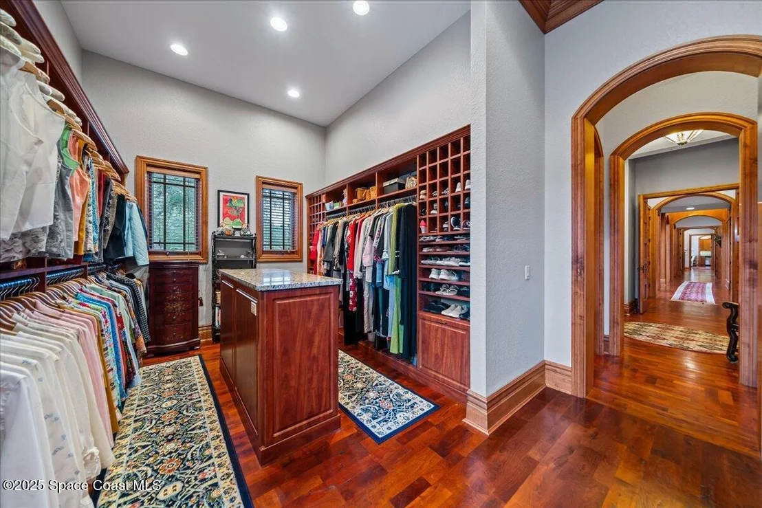 Photo of 586 Wethersfield Place