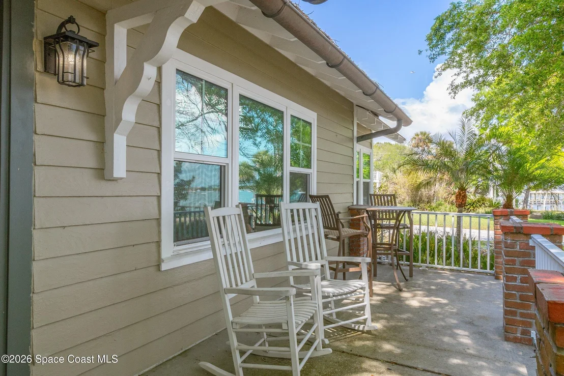Photo of 409 Rockledge Drive