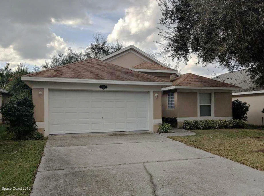 Photo of 665 Sedgewood Circle