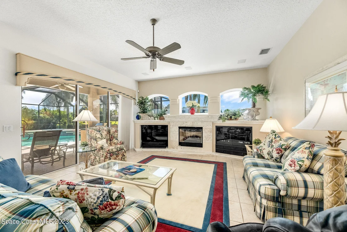 Photo of 1061 Stratford Place