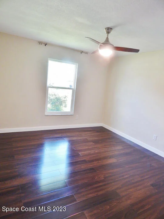 Photo of 780 Pebble Beach Avenue NE