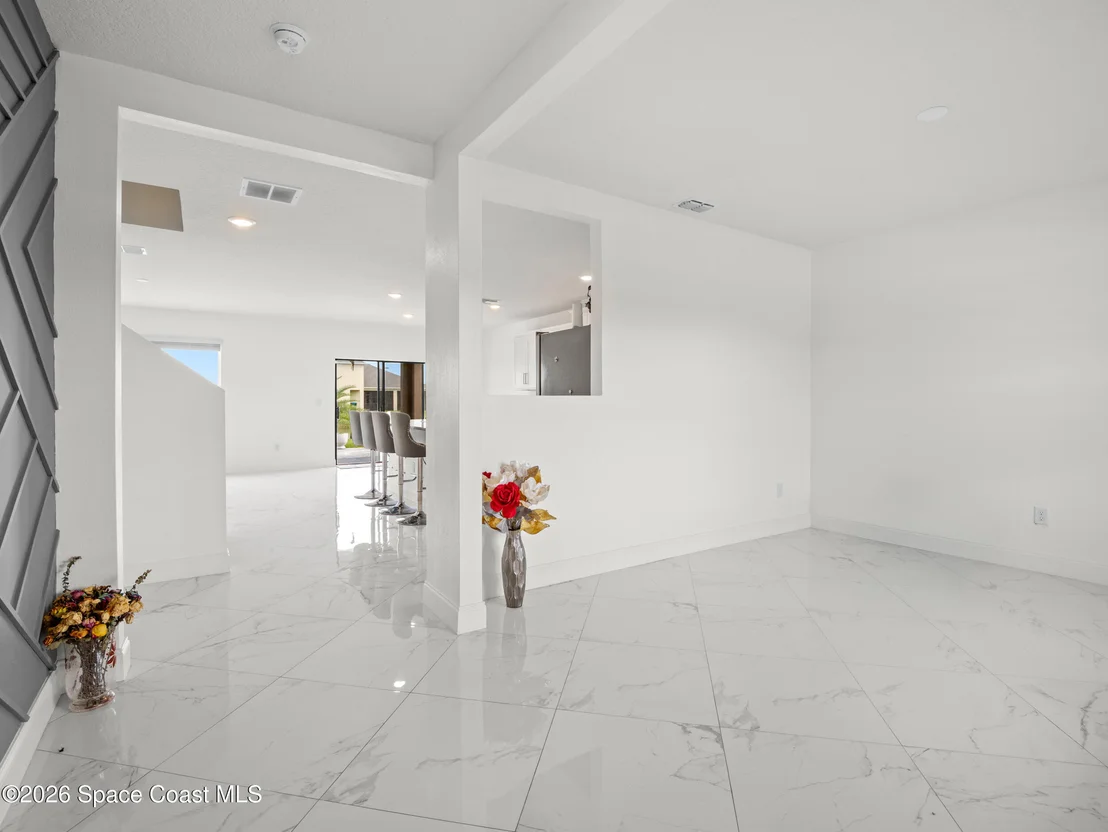 Photo of 6815 Topaz Drive