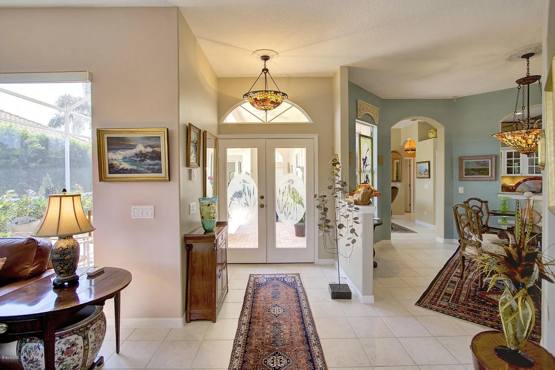Photo of 931 Palm Brook Drive