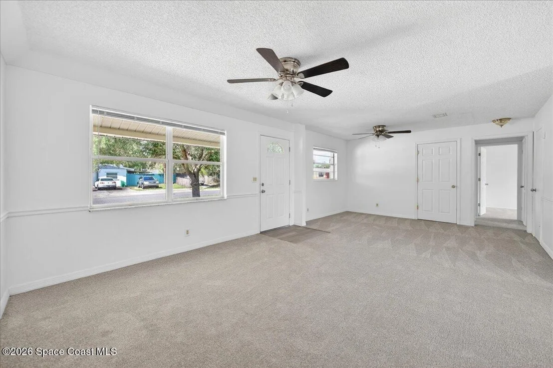 Photo of 2804 Kenyon Avenue