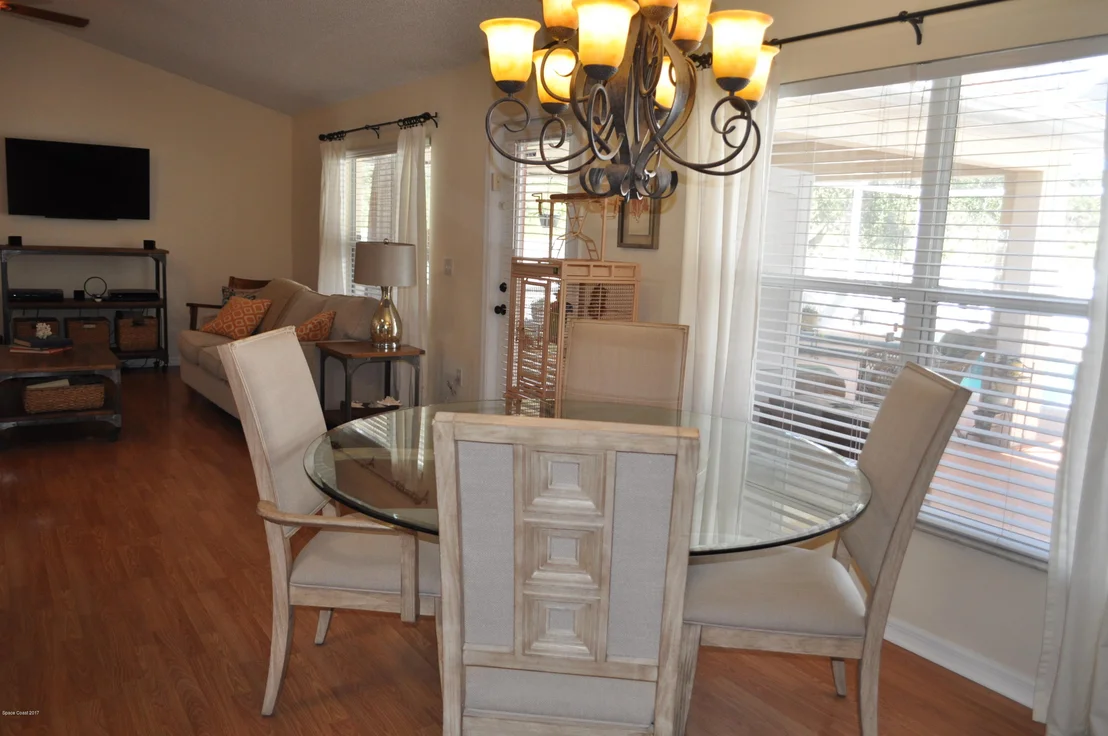 Photo of 1581 Whitman Drive