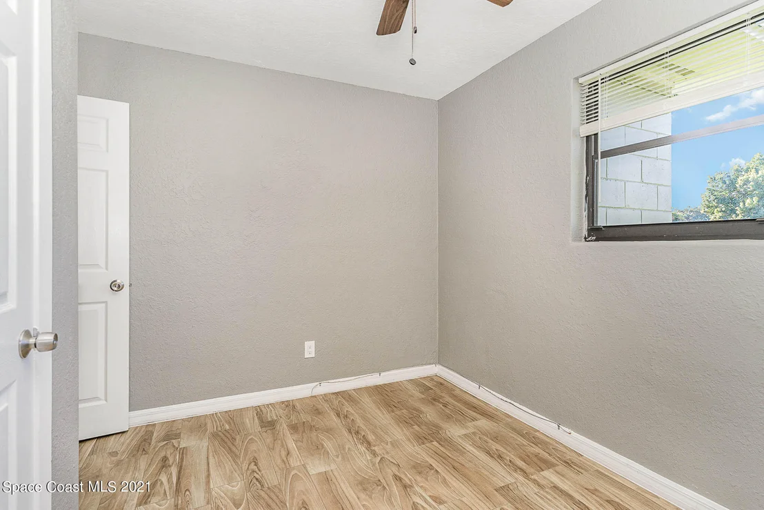 Photo of 1208 Myrtle Lane