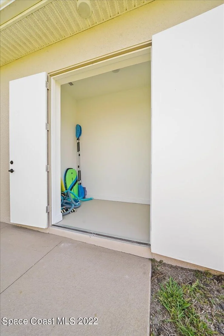 Photo of 352 Arrowhead Lane